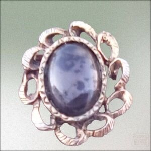 Vintage Moss Agate Floral Brooch Gold Tone Oval Cabochon